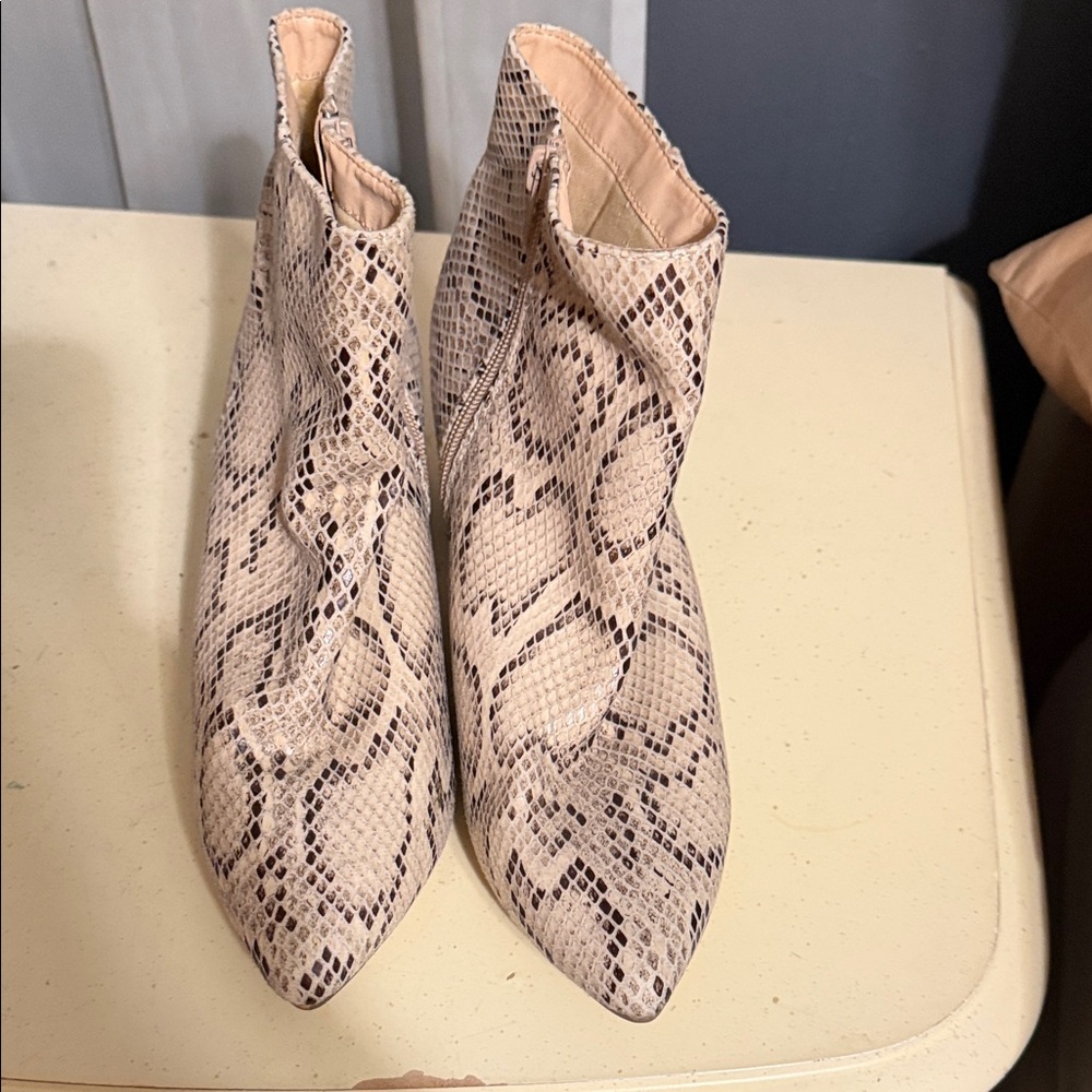 Elegant Snakeskin Pattern Ankle Booties